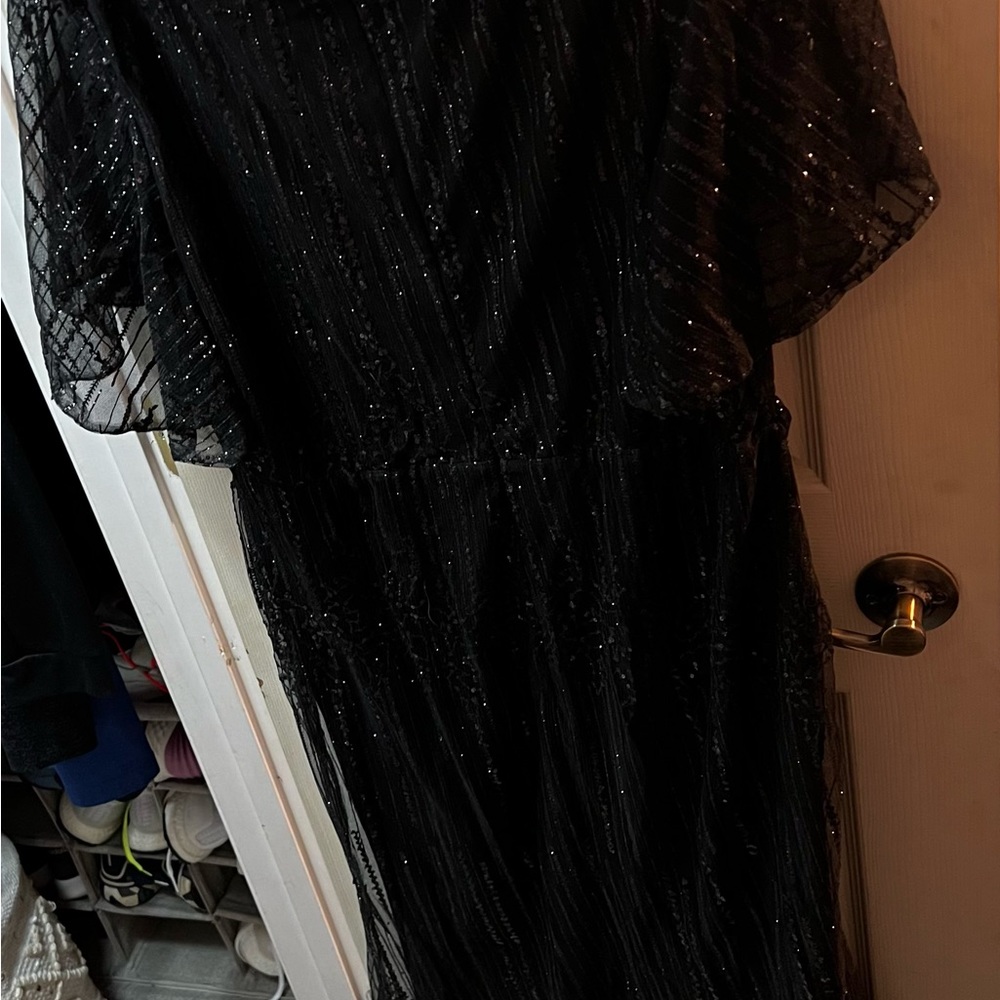 Black sequin ever pretty dress